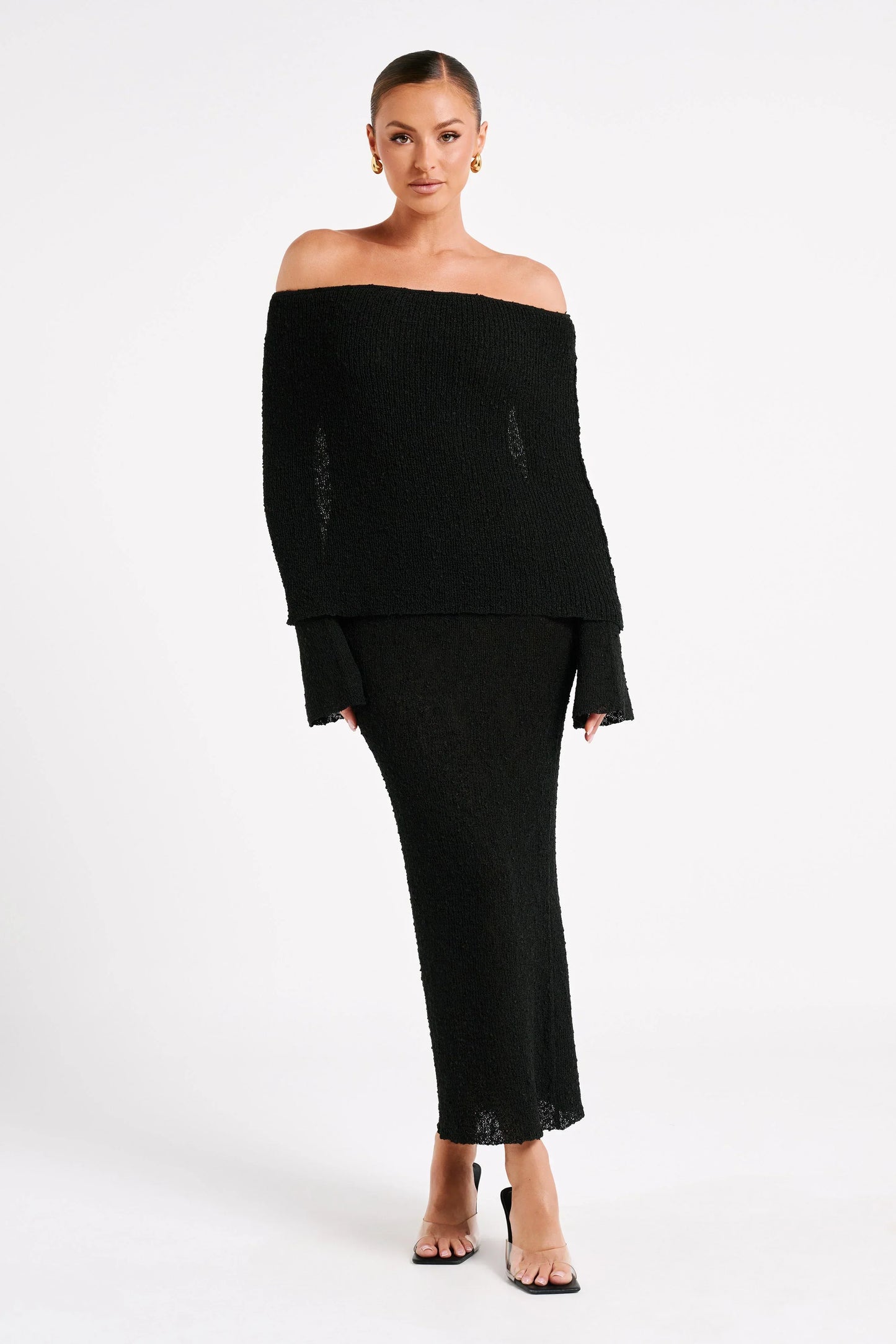 Elina - Elegant Off-Shoulder Maxi Dress