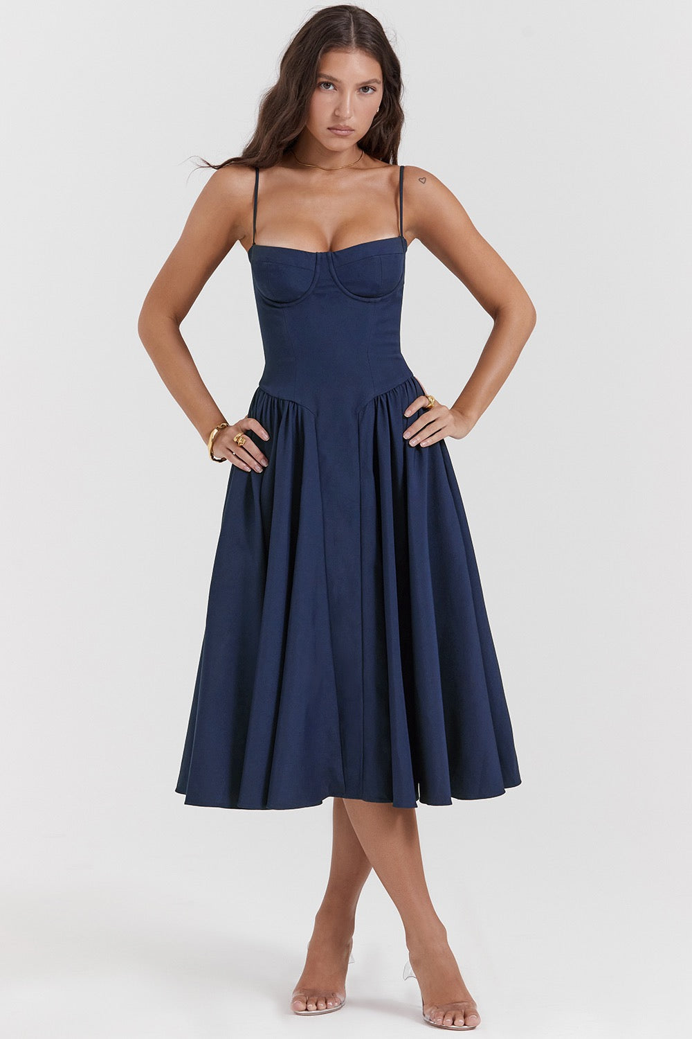 Tahlia – Timeless sundress with elegant simplicity