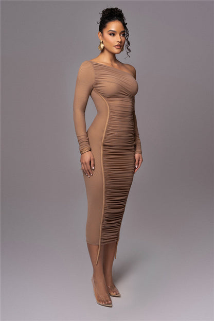 Livette - Allure Midi Dress